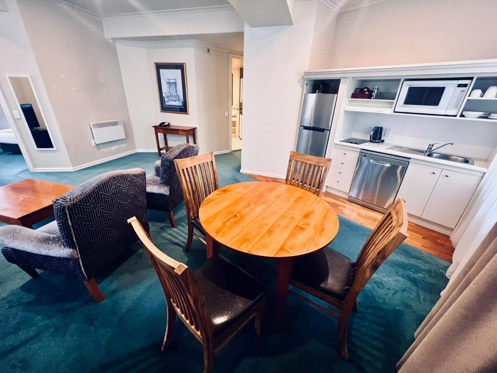 Quest Wellington Aparthotel Bagian luar foto