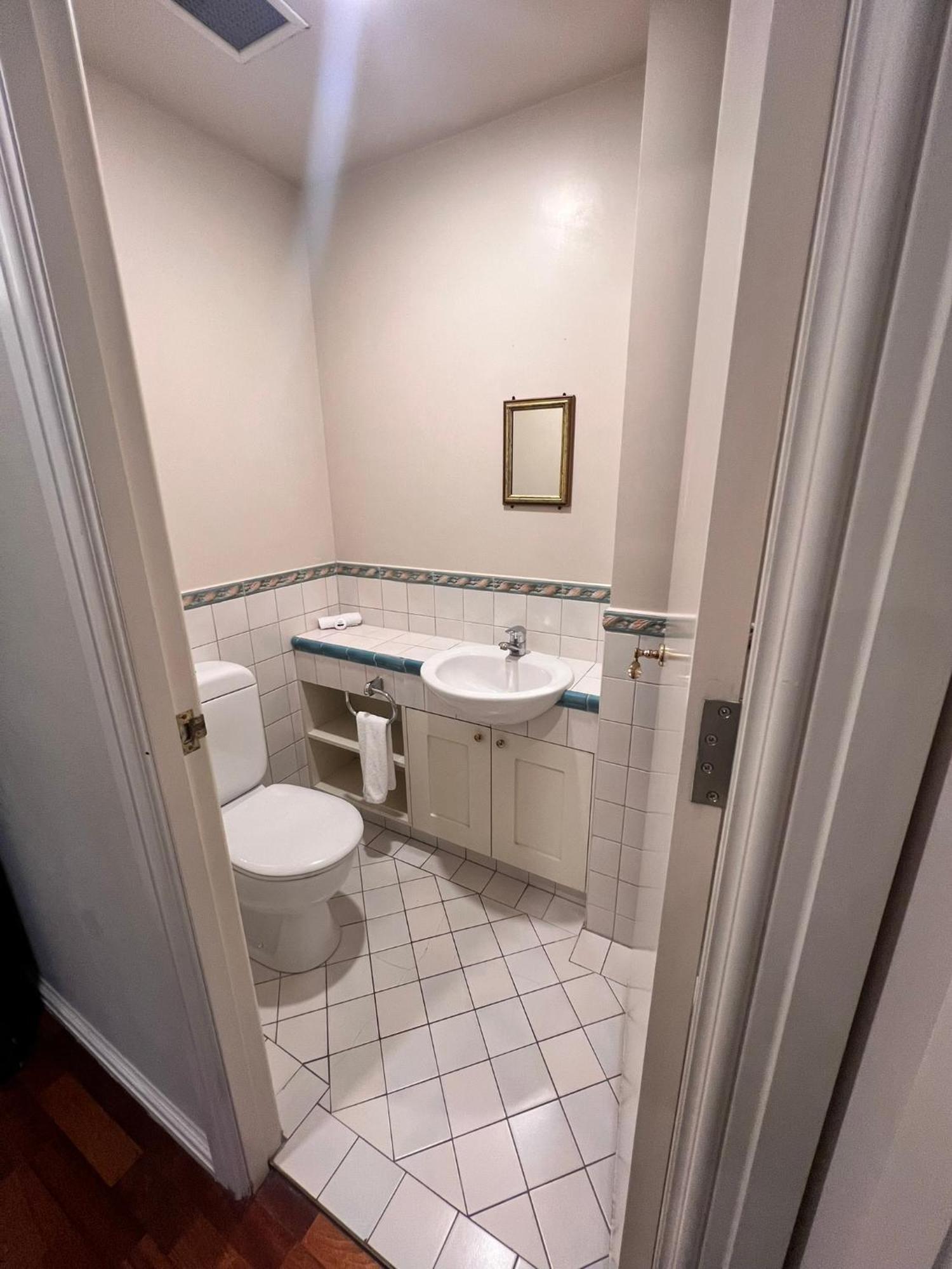 Quest Wellington Aparthotel Bagian luar foto