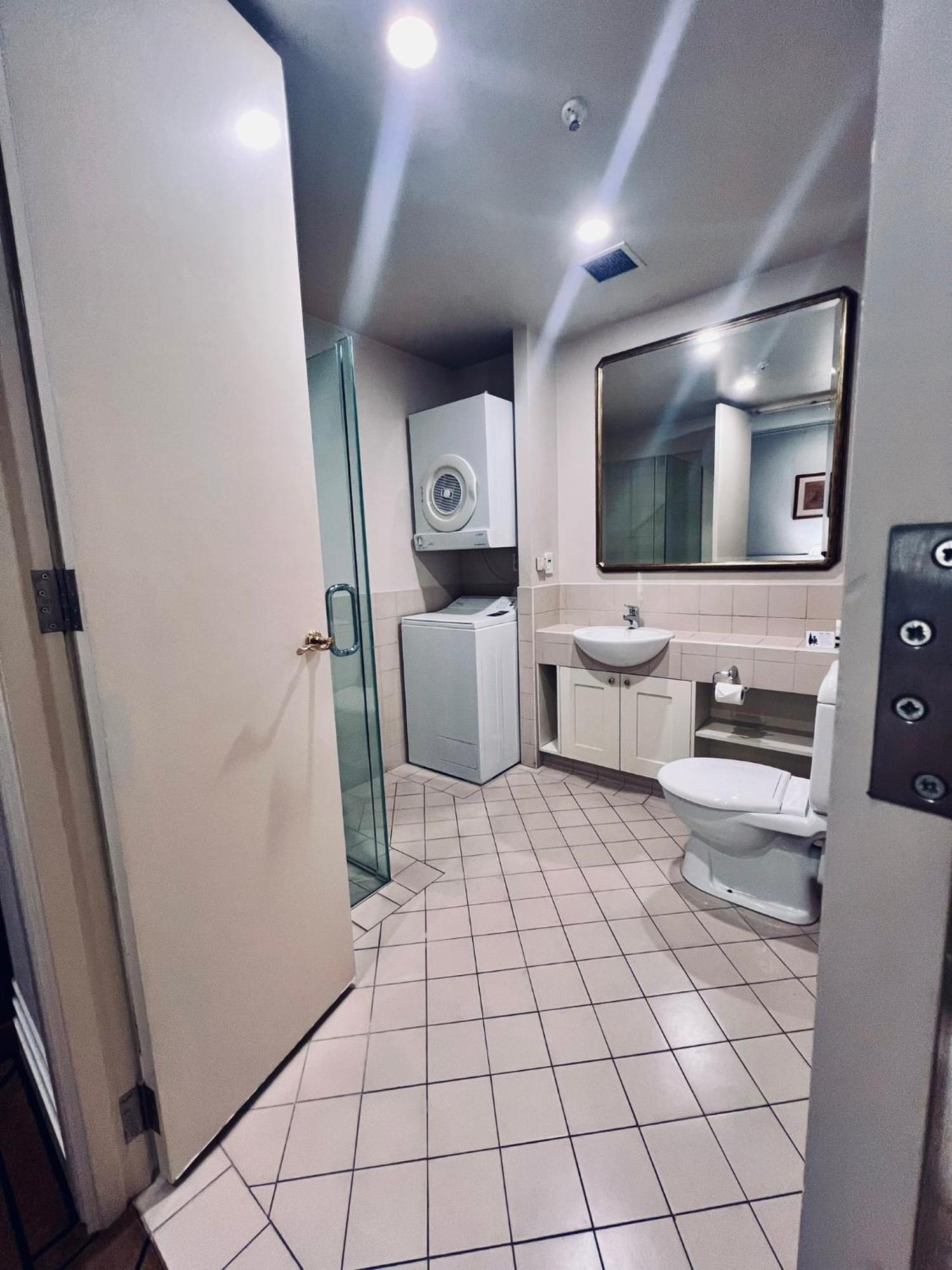 Quest Wellington Aparthotel Bagian luar foto