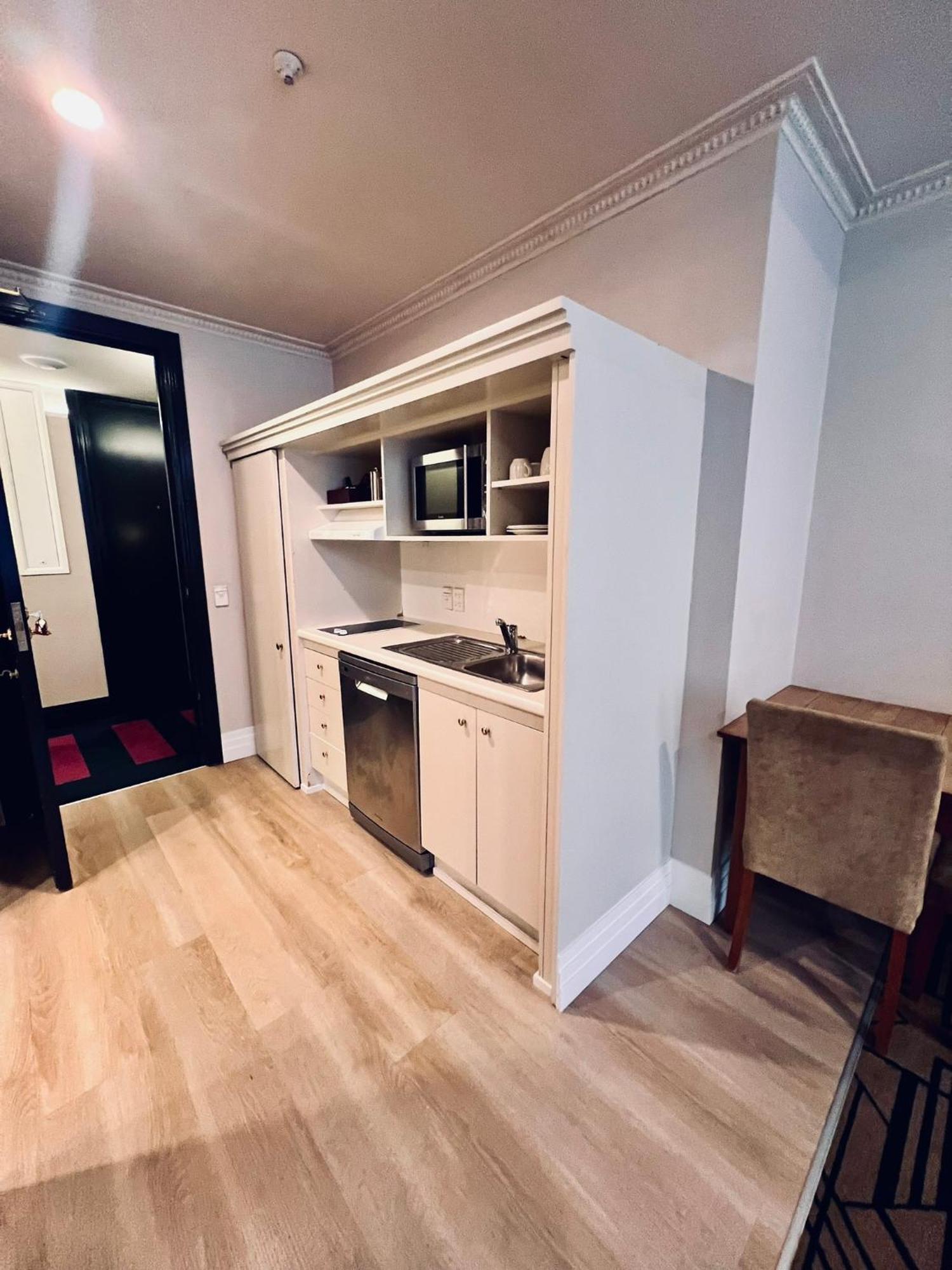 Quest Wellington Aparthotel Bagian luar foto