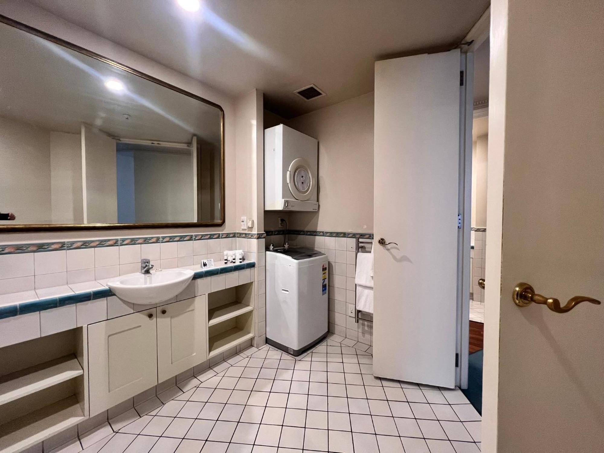 Quest Wellington Aparthotel Bagian luar foto