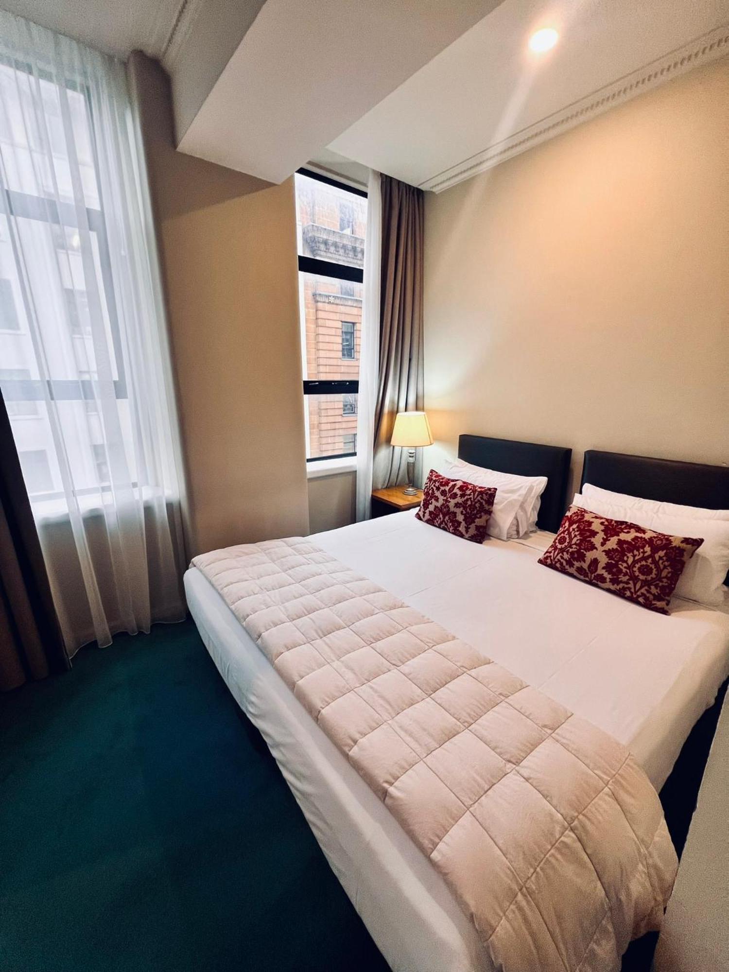 Quest Wellington Aparthotel Bagian luar foto