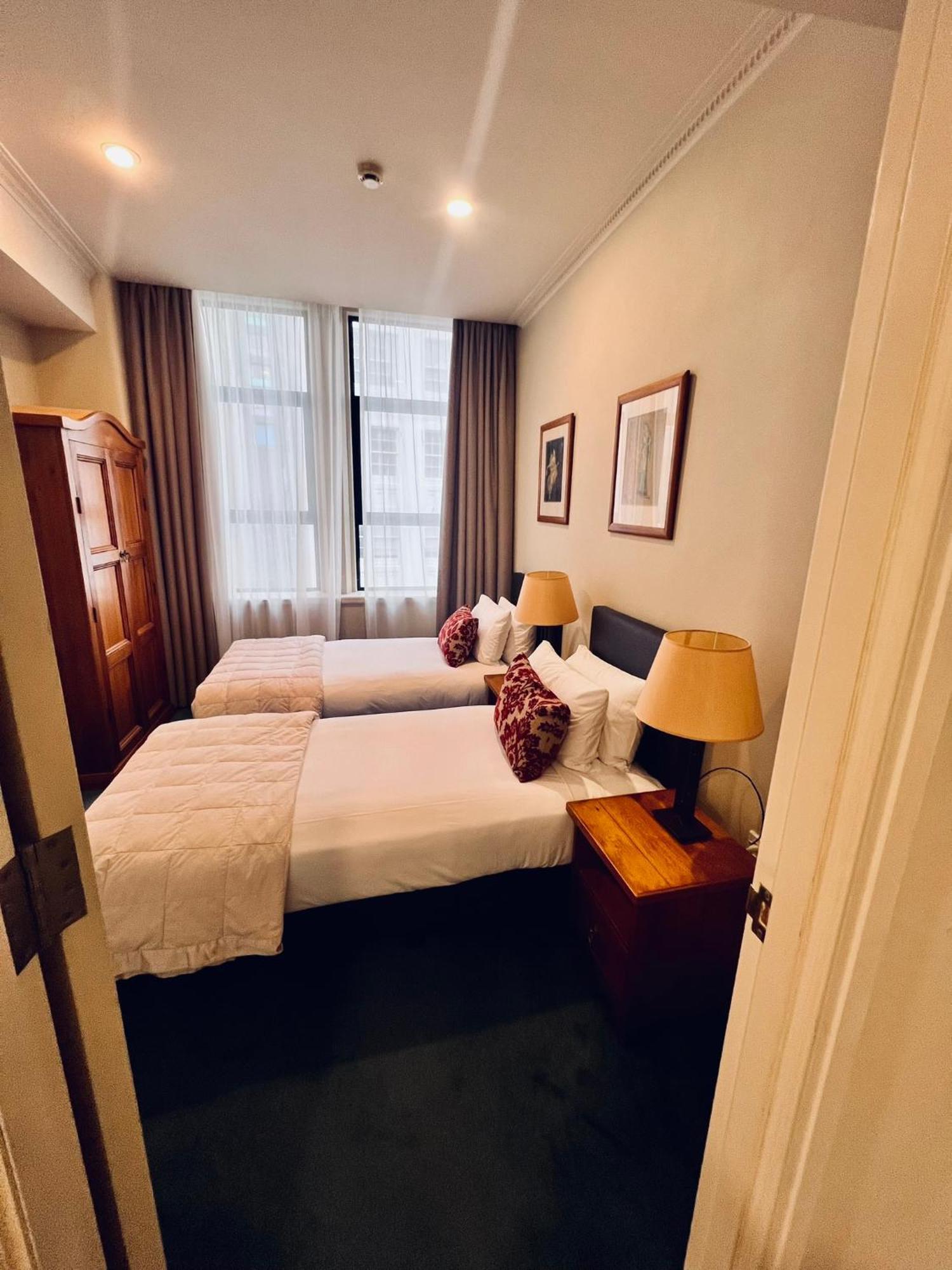 Quest Wellington Aparthotel Bagian luar foto