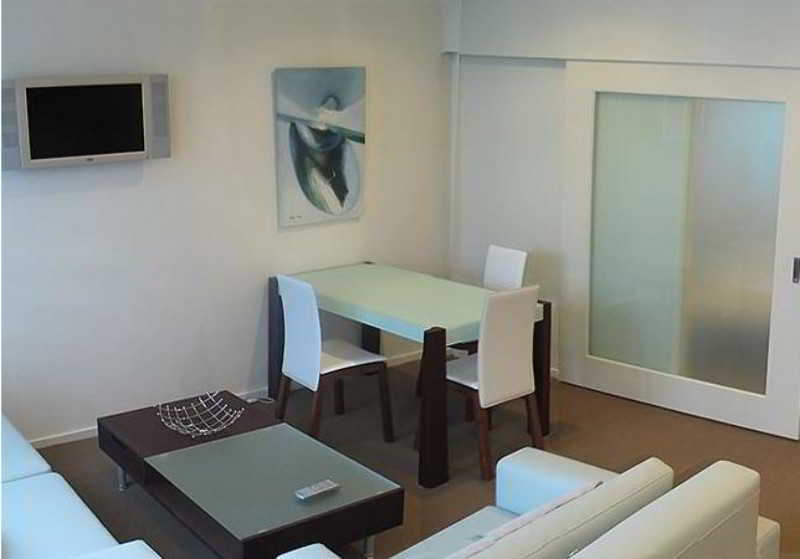Quest Wellington Aparthotel Bagian luar foto